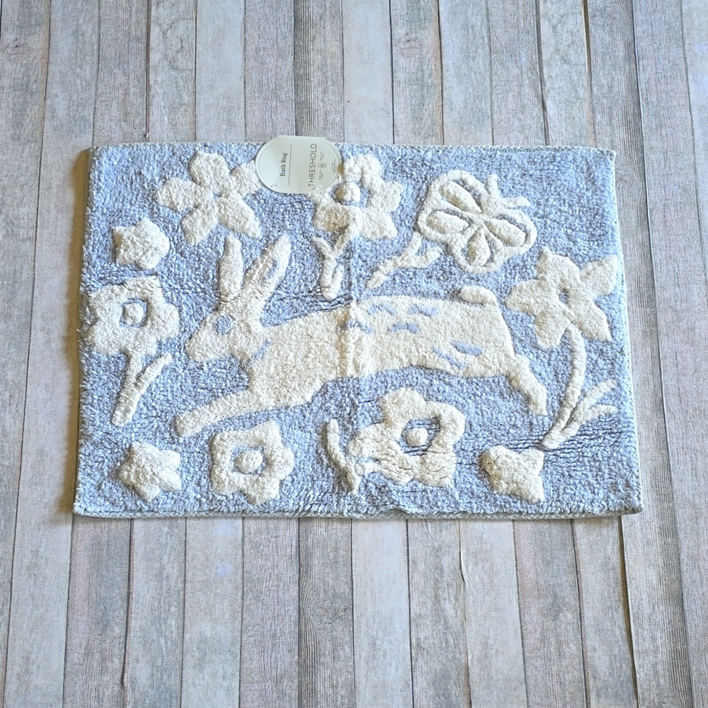 Threshold Bath Rug Rabbit floral 17×24